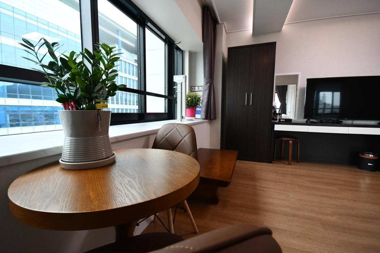 Hotel Wooin Mokpo Exterior photo